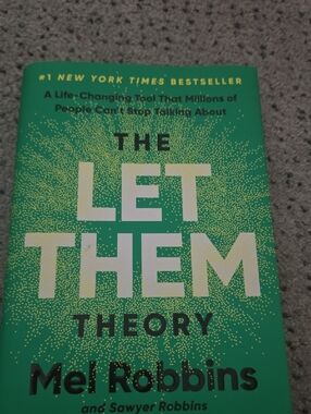 The Let Them Theory by Mel Robbins - Green Cover